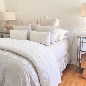 White Pottery Barn Quilt